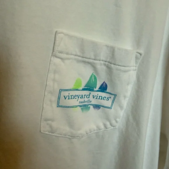 Vineyard Vines Nashville White T-Shirt - Picture 3 of 3